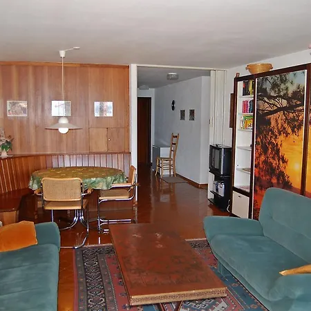Apartman Derborence 4 *